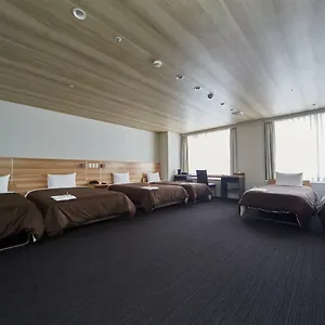 이즈미사노 센터 간사이 인터내셔널 에어포트 4*, 이즈미-사노 일본